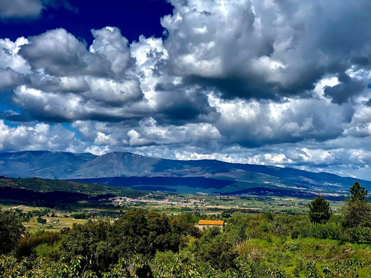 Casas De Campo Em Cerejal Βίλα Fundão Εξωτερικό φωτογραφία